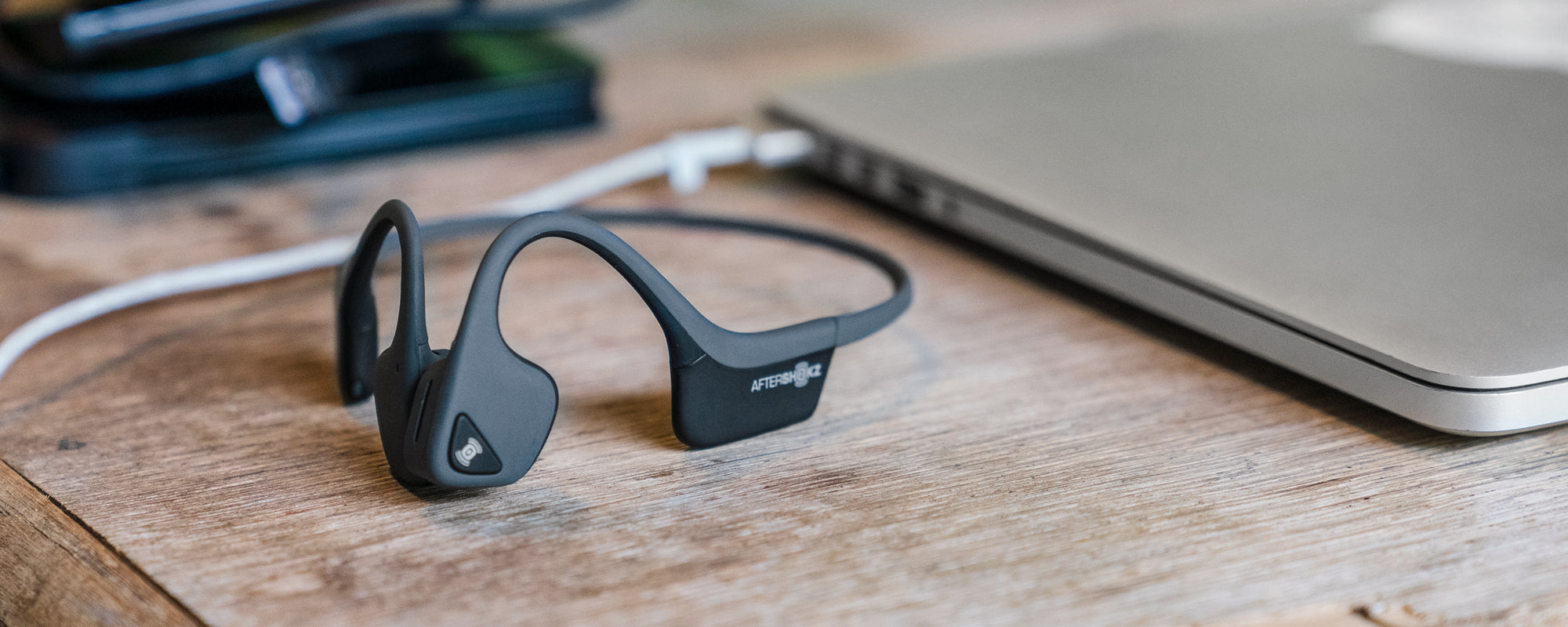 Aftershokz pair best sale multiple devices