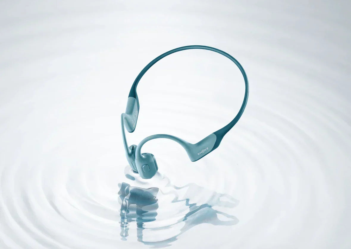 Wireless vs Bluetooth Headphones: Which One Is Better