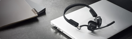 8 Essential Office Supplies for A Productive Workspace in 2025