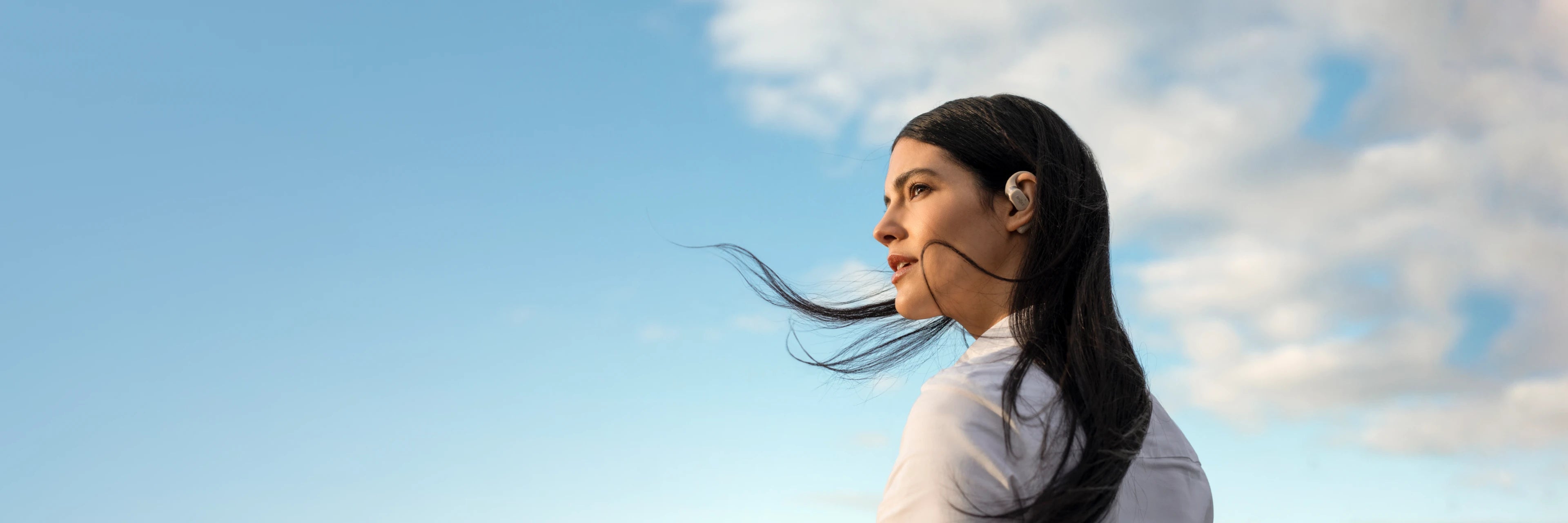 Shokz OpenRun Pro OpenRun OpenMove OpenRun OpenComm Studio 1 3cd6f24e 2315 4efa b8c2 6923608351dd