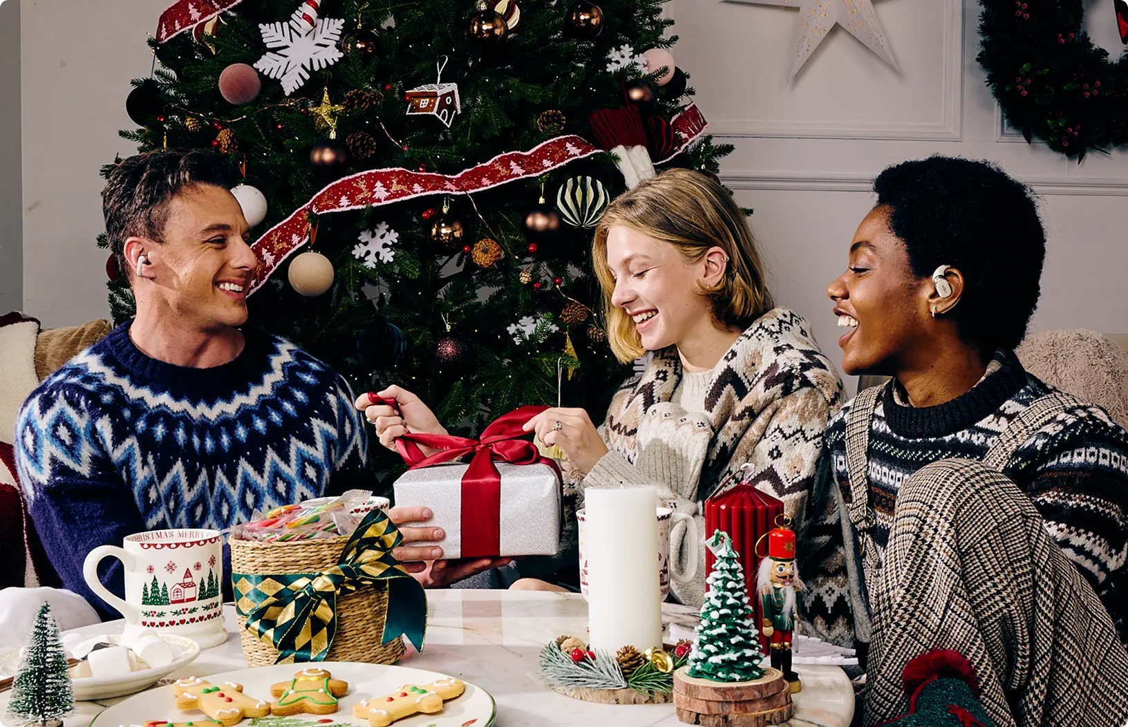 Best Boxing Day Sales in Canada - Get Biggest Shokz Discounts on Headphones & Earbuds